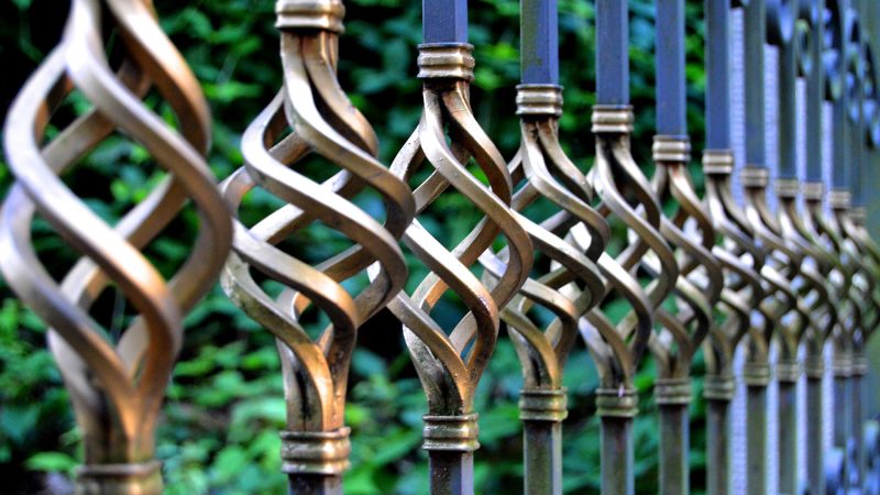 iron-gate-1623303_1920